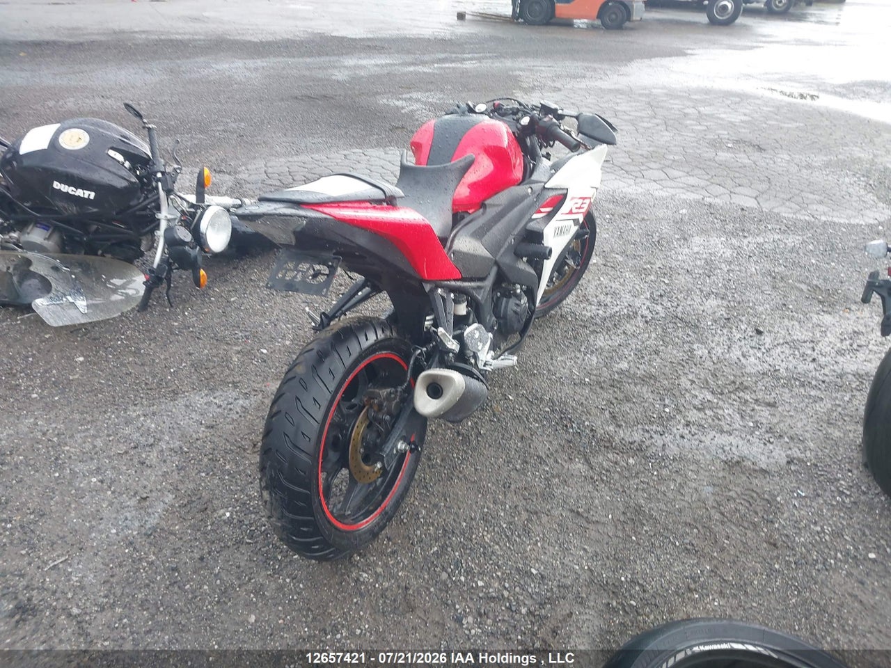 2015 YAMAHA YZF R3 thumbnail 5