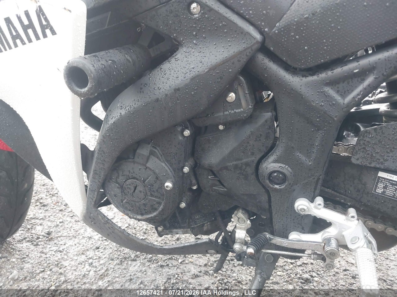 2015 YAMAHA YZF R3 thumbnail 10