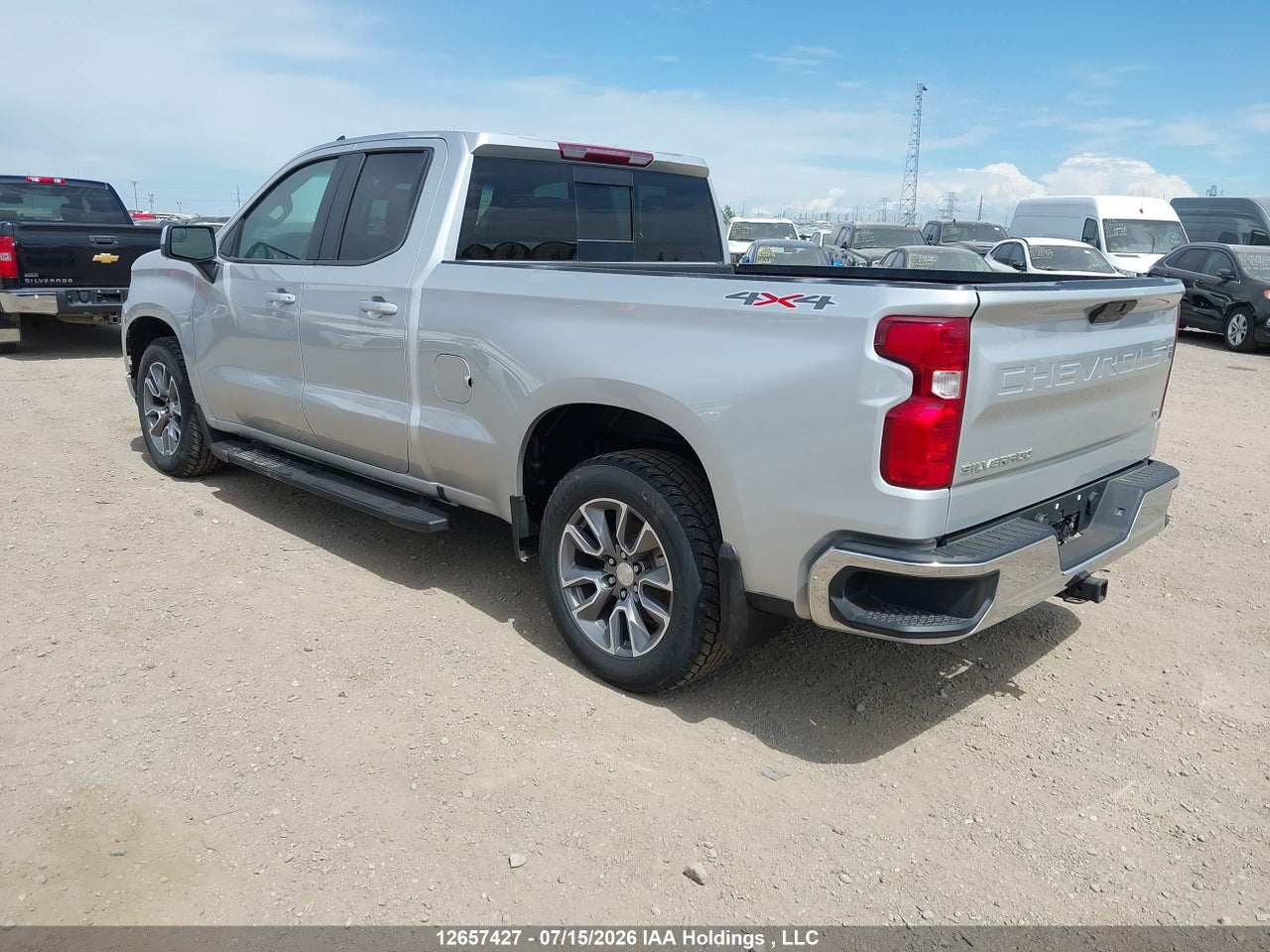 2019 CHEVROLET SILVERADO 1500 LT thumbnail 4