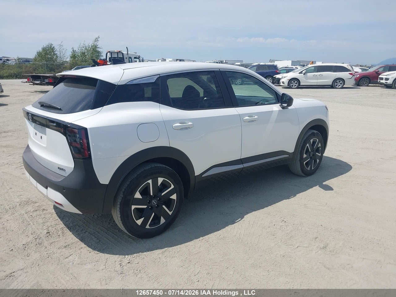 2026 NISSAN KICKS SV thumbnail 5