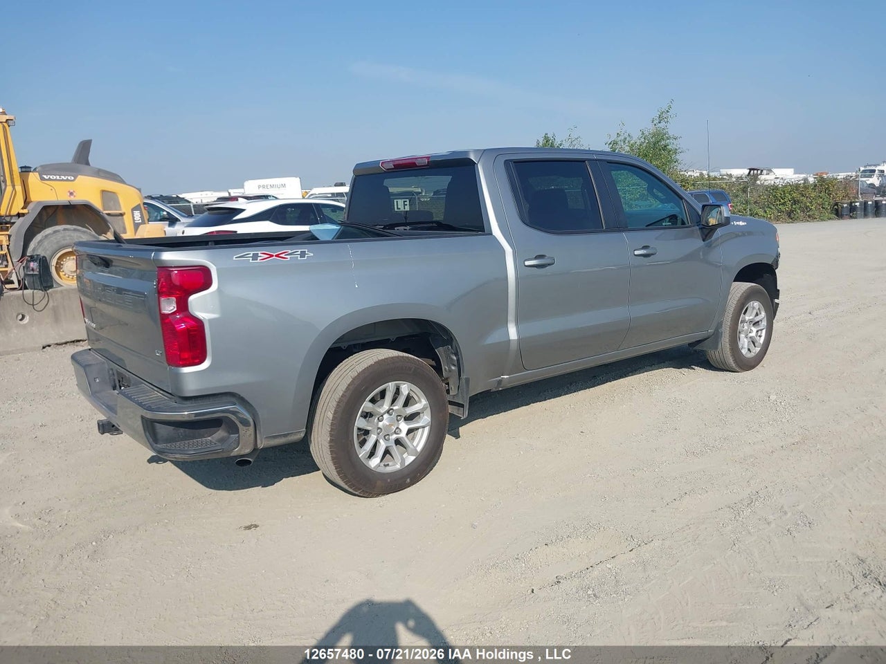 2026 CHEVROLET SILVERADO K1500 LT thumbnail 5
