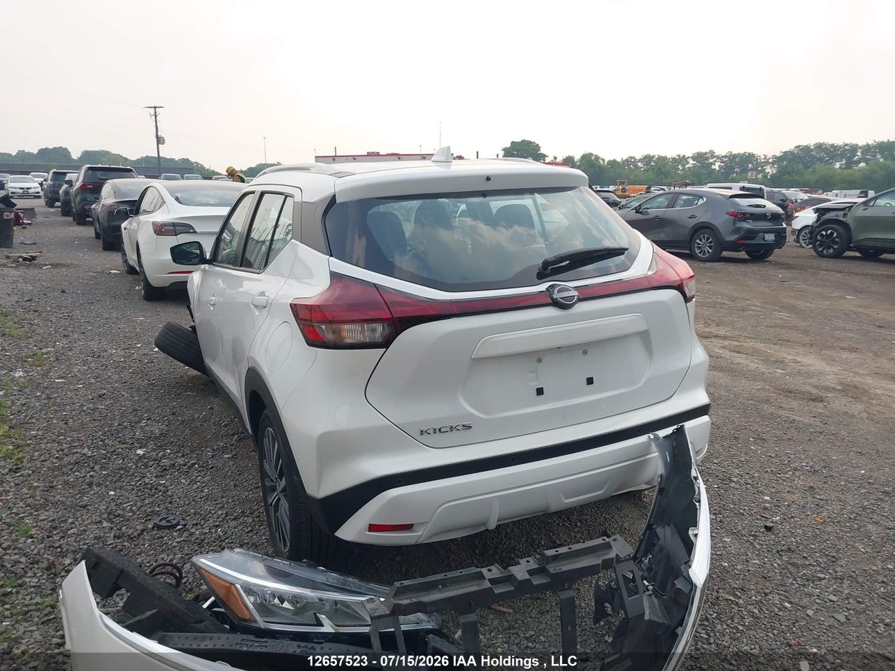 2025 NISSAN KICKS PLAY SV thumbnail 4