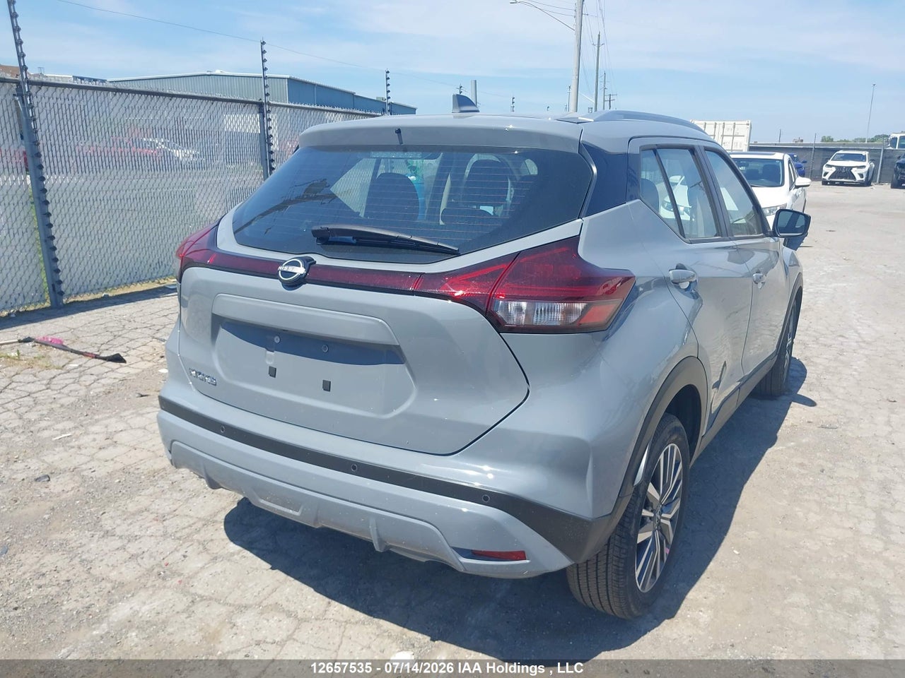 2025 NISSAN KICKS PLAY SV thumbnail 5