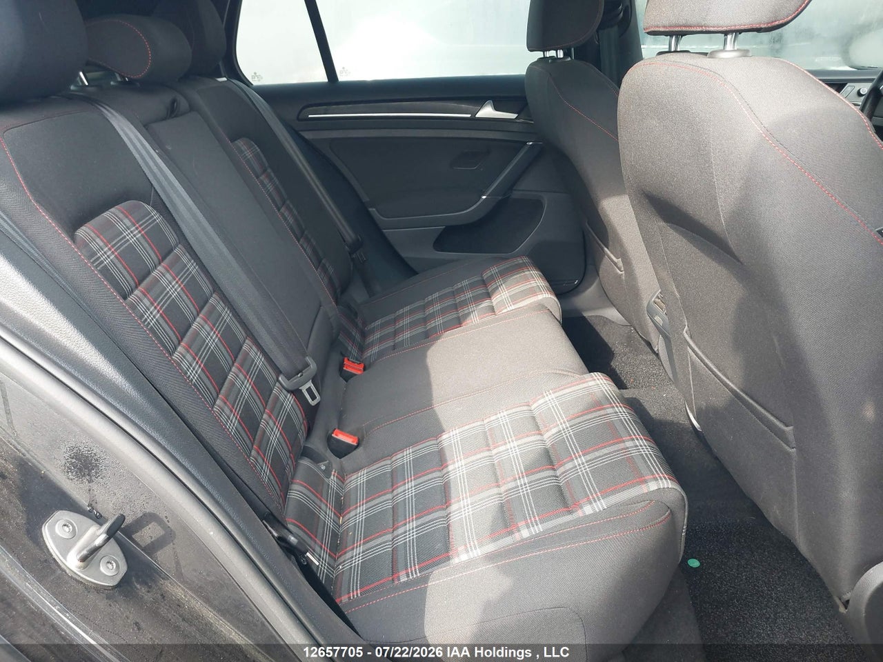 2016 VOLKSWAGEN GOLF GTI 5-DOOR AUTOBAHN thumbnail 9