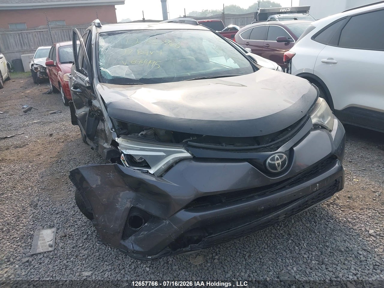 2017 TOYOTA RAV4 SE thumbnail 2