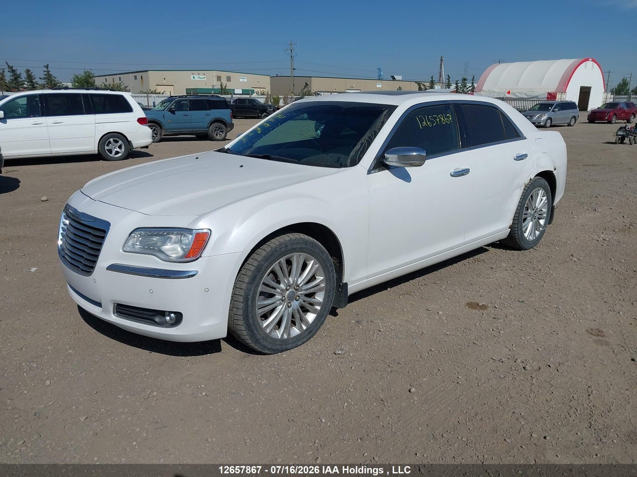 2011 CHRYSLER 300C thumbnail 3