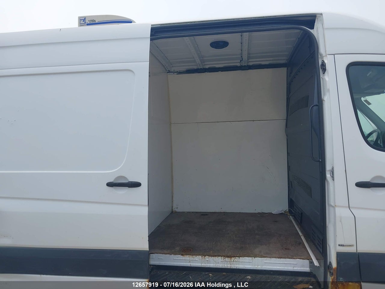 2015 MERCEDES BENZ SPRINTER 2500 thumbnail 9
