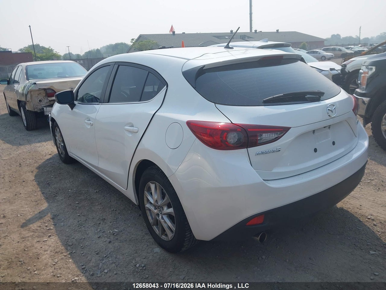 2016 MAZDA MAZDA3 GS thumbnail 4