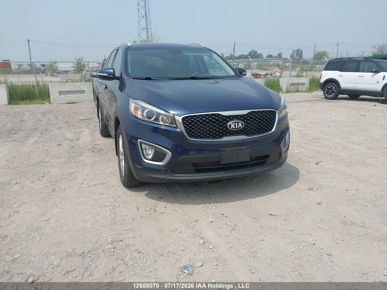 2017 KIA SORENTO LX/L thumbnail 2