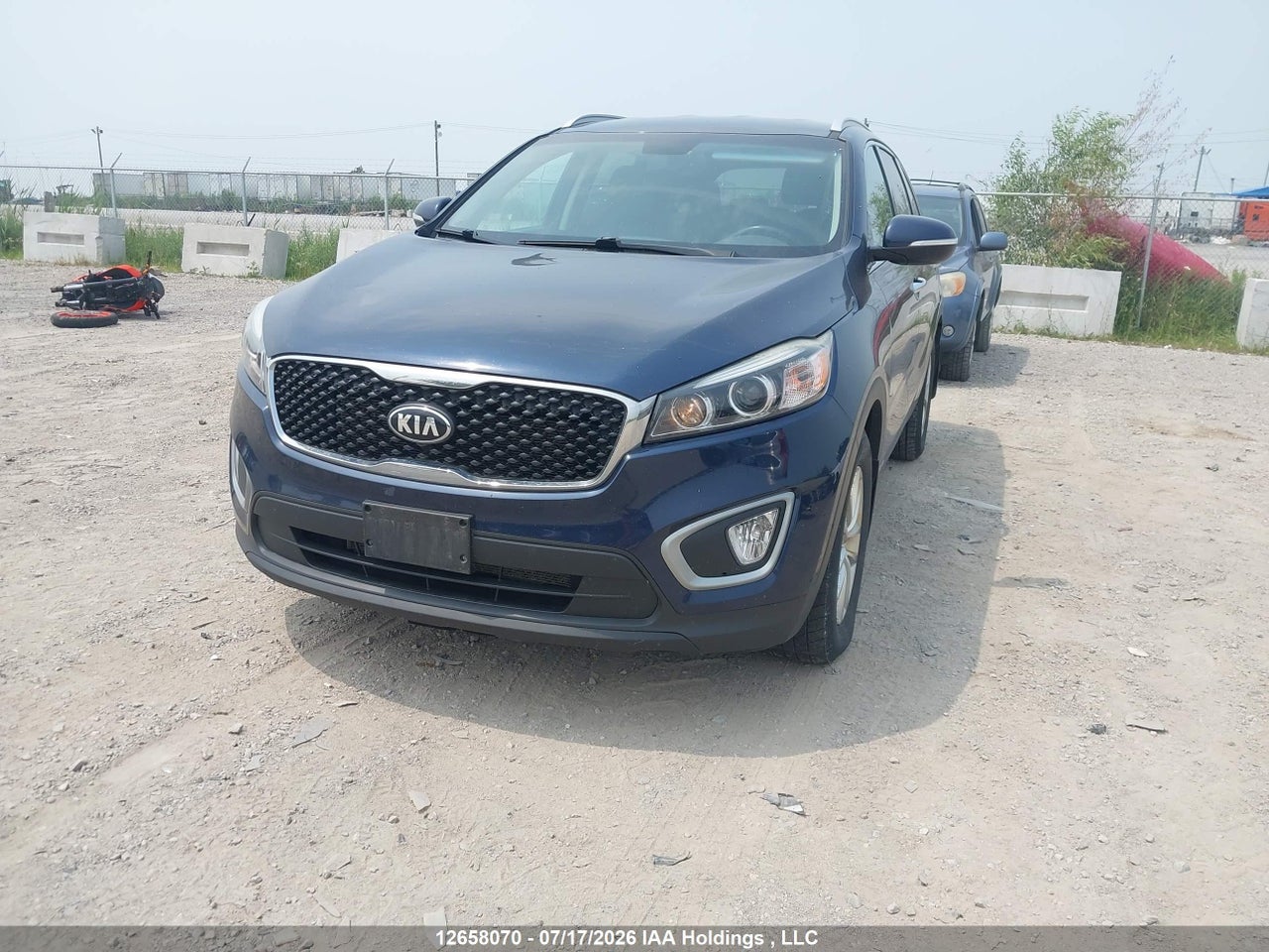 2017 KIA SORENTO LX/L thumbnail 3