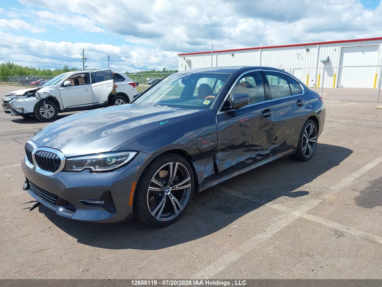 2022 BMW 330XE thumbnail 7
