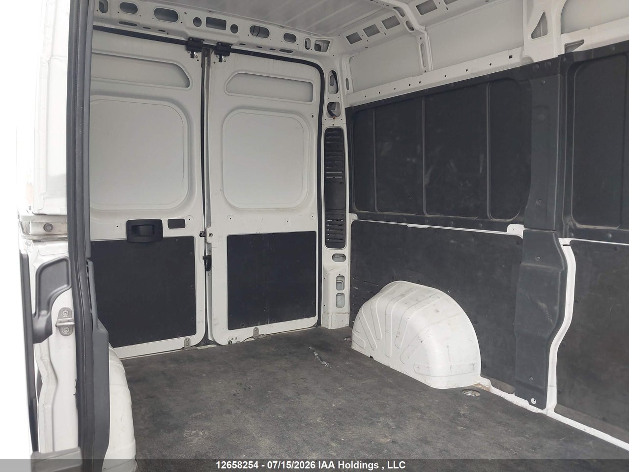 2025 RAM PROMASTER 2500 2500 HIGH thumbnail 9
