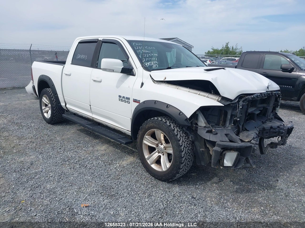 2015 RAM 1500 SPORT thumbnail 2