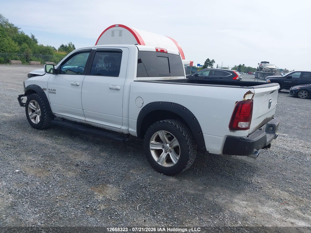 2015 RAM 1500 SPORT thumbnail 4