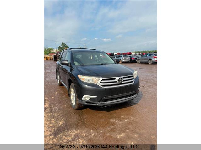 2013 TOYOTA HIGHLANDER PLUS/SE thumbnail 2