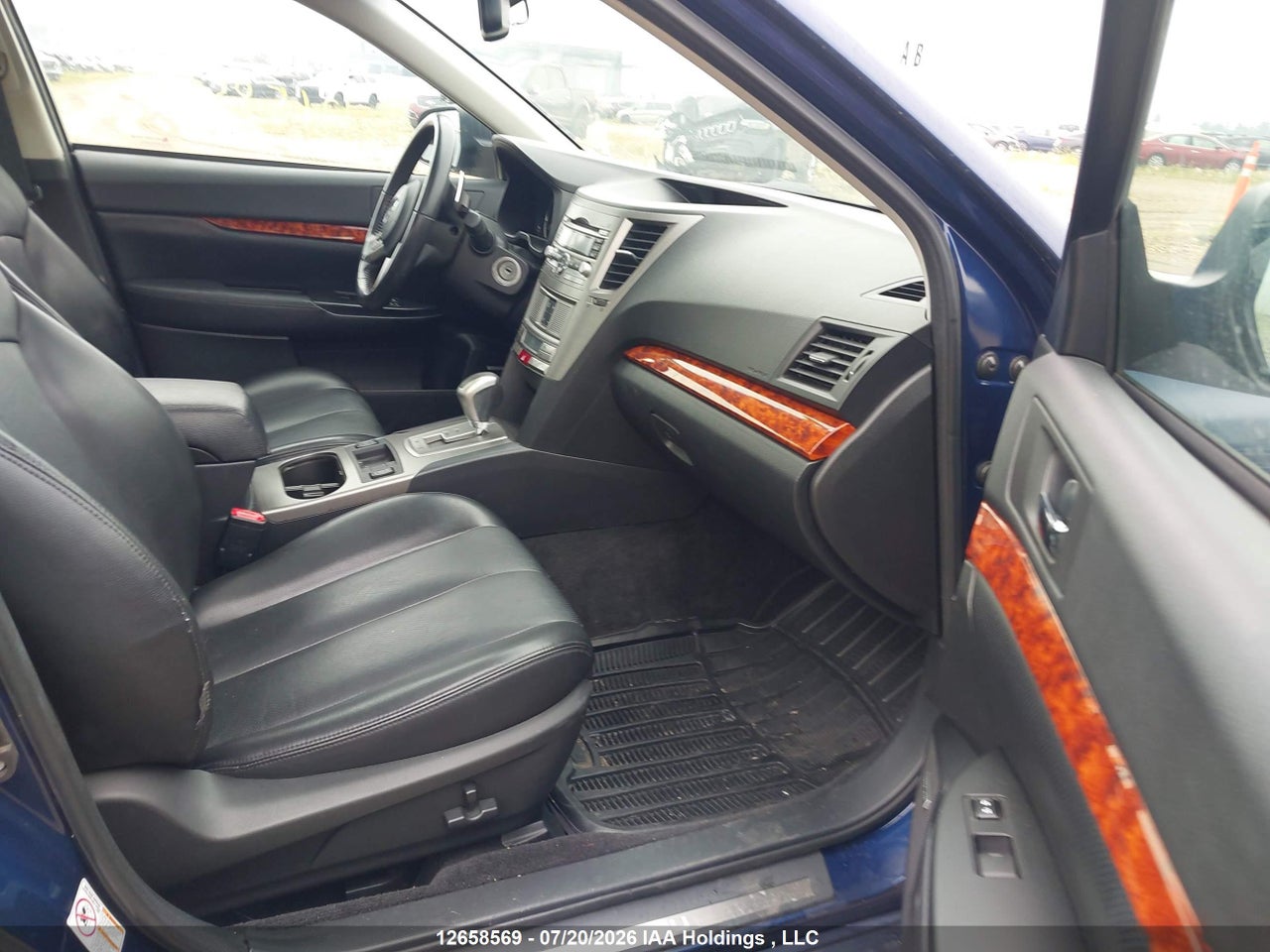 2010 SUBARU LEGACY 3.6R LIMITED thumbnail 6