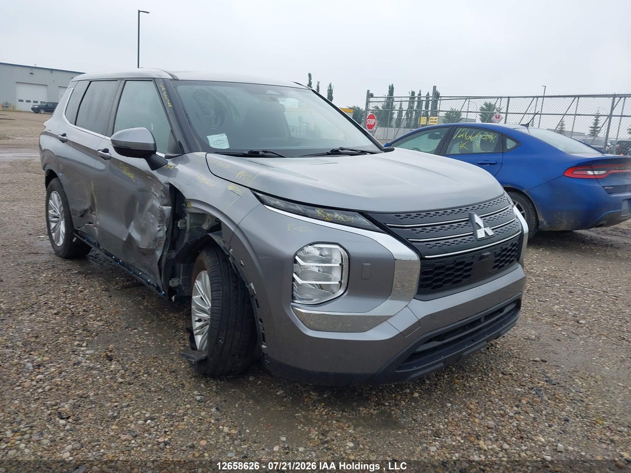 2022 MITSUBISHI OUTLANDER ES thumbnail 2