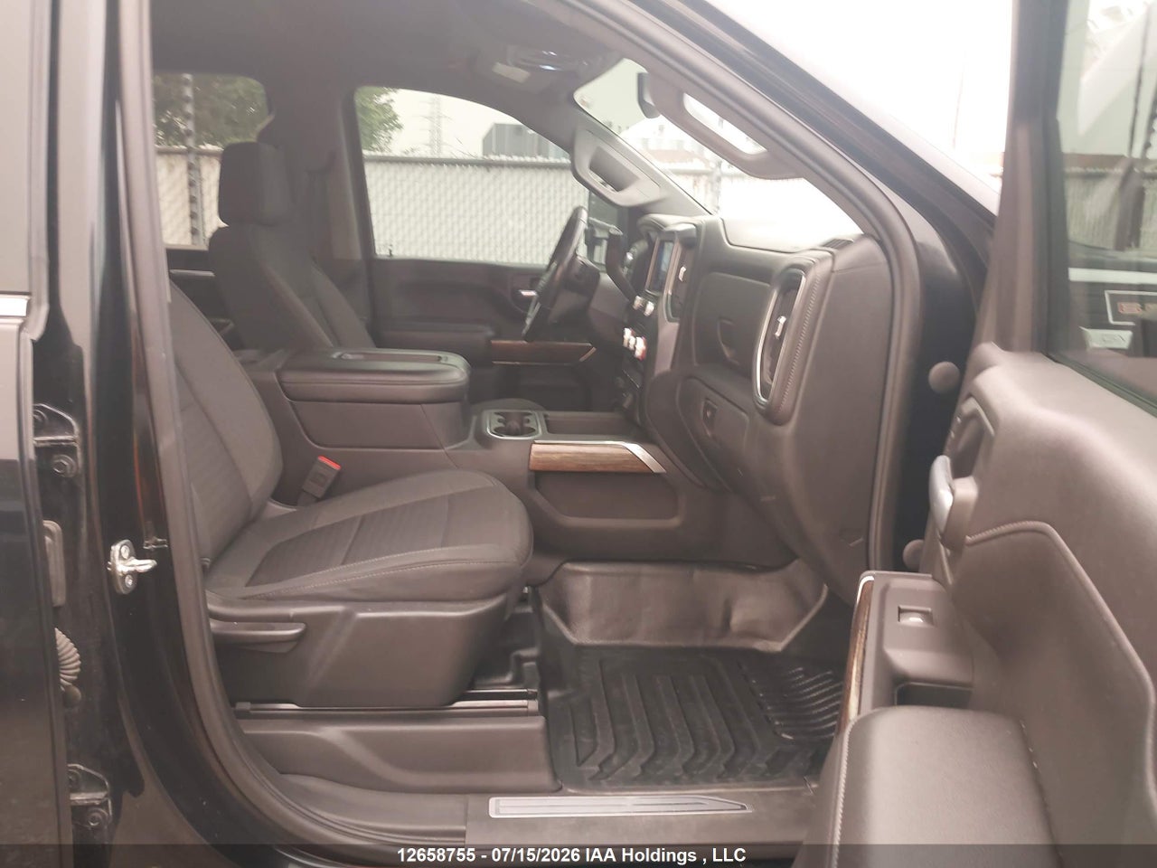 2020 GMC SIERRA K2500 SLE thumbnail 6
