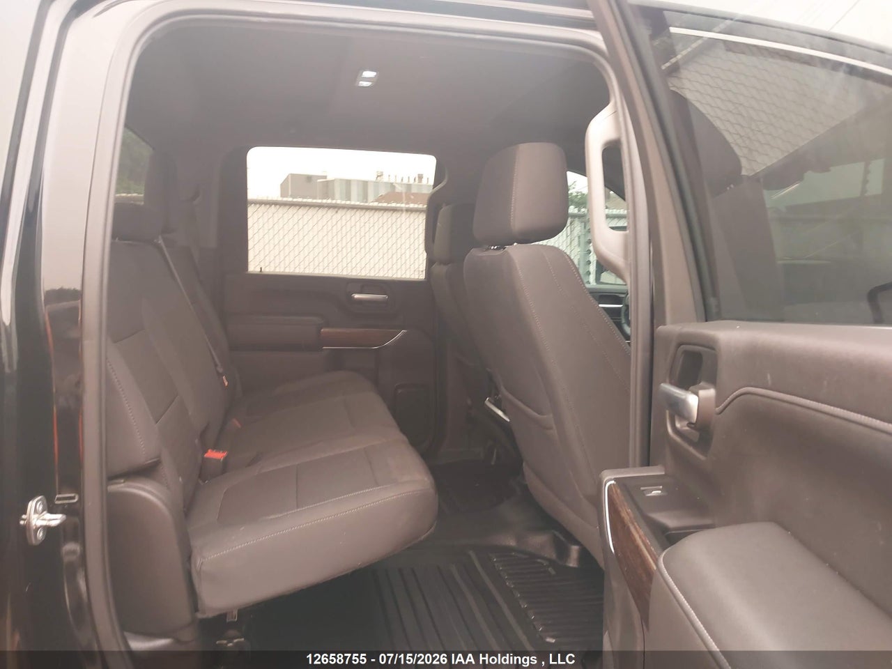 2020 GMC SIERRA K2500 SLE thumbnail 9