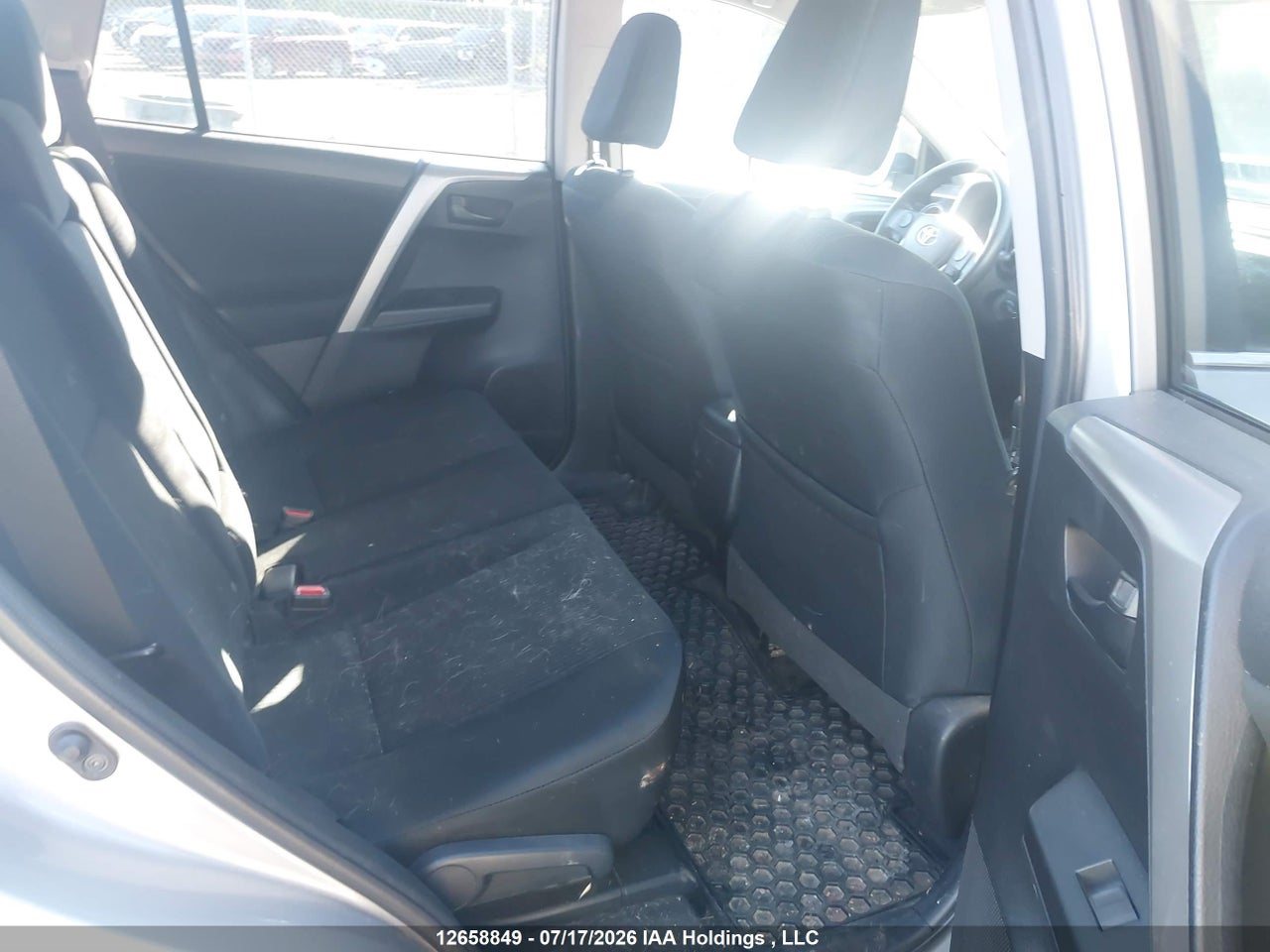 2016 TOYOTA RAV4 LE thumbnail 9
