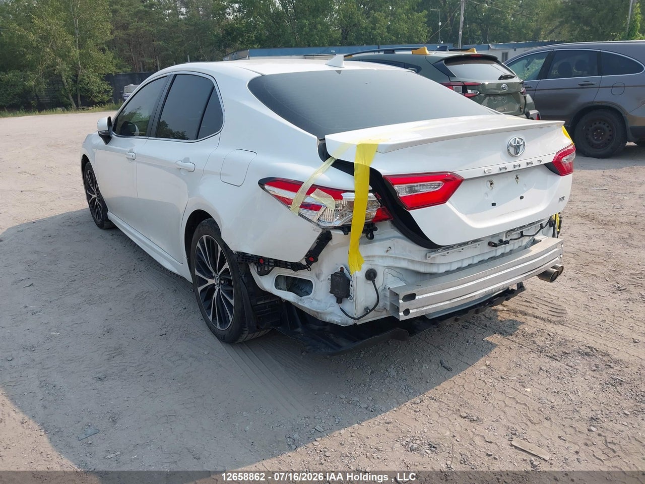 2020 TOYOTA CAMRY SE thumbnail 4