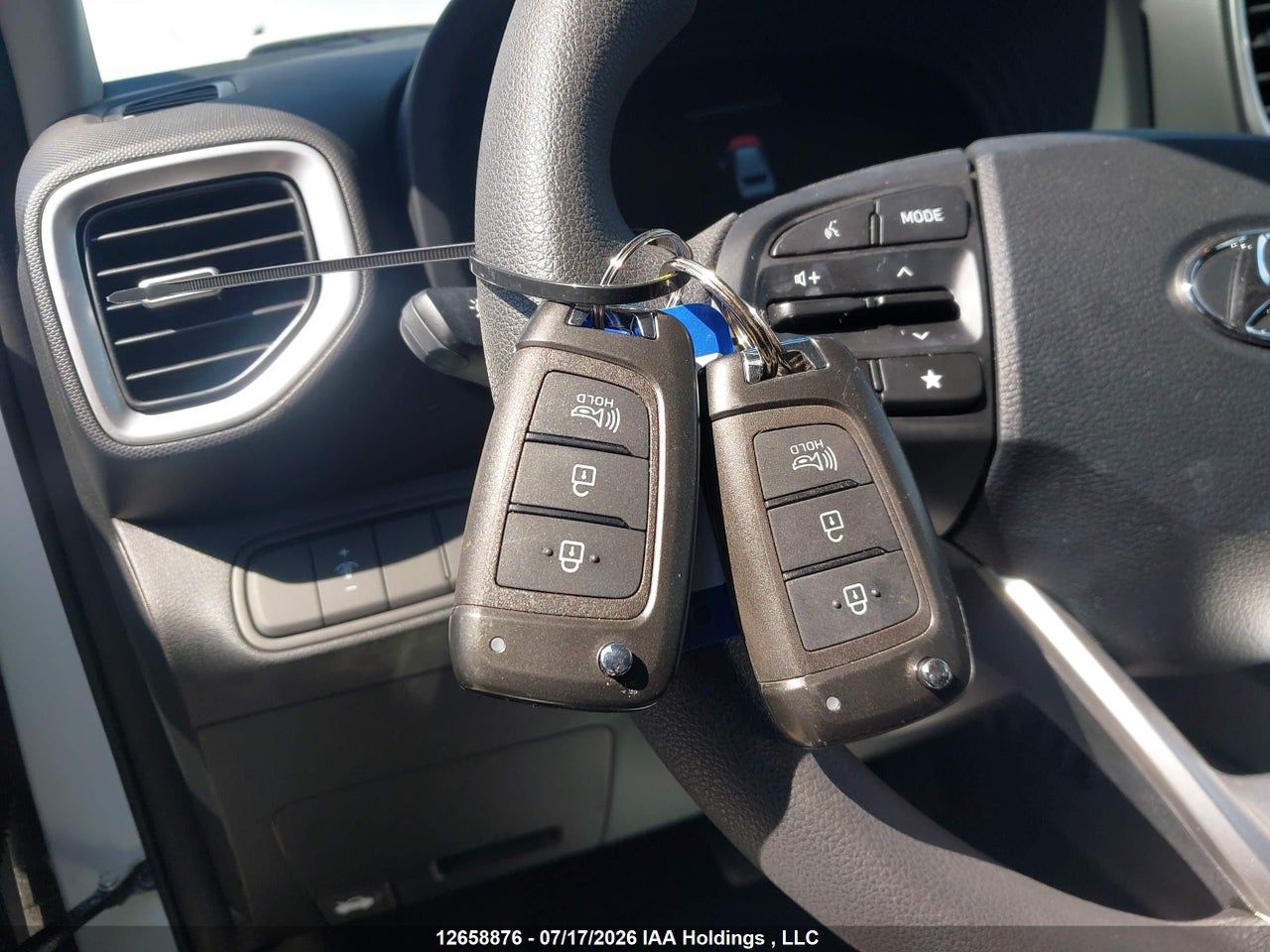 2026 HYUNDAI VENUE ESSENTIAL thumbnail 12
