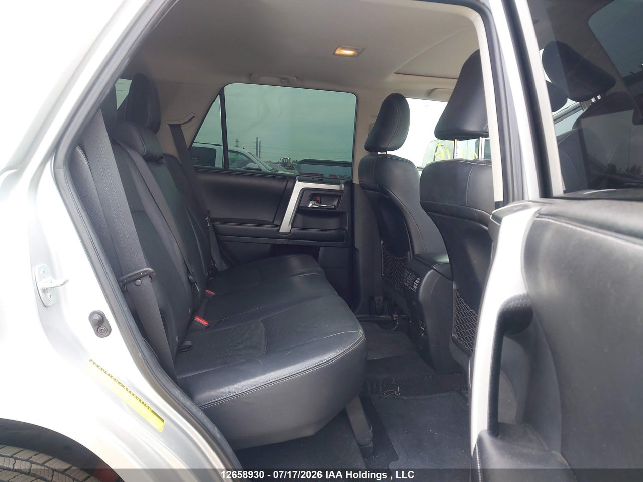 2015 TOYOTA 4RUNNER SR5 V6 thumbnail 9