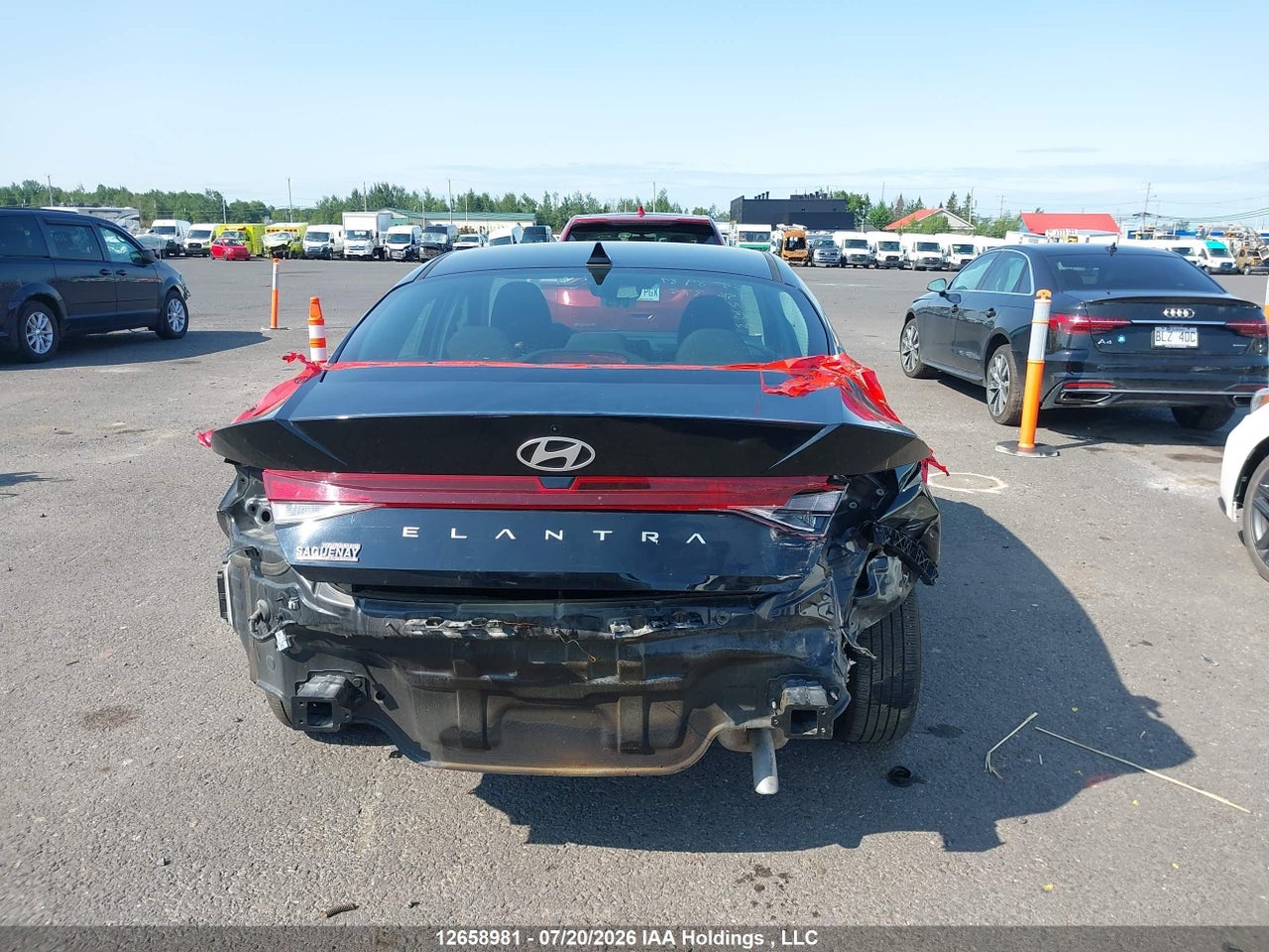 2025 HYUNDAI ELANTRA ESSENTIAL thumbnail 7