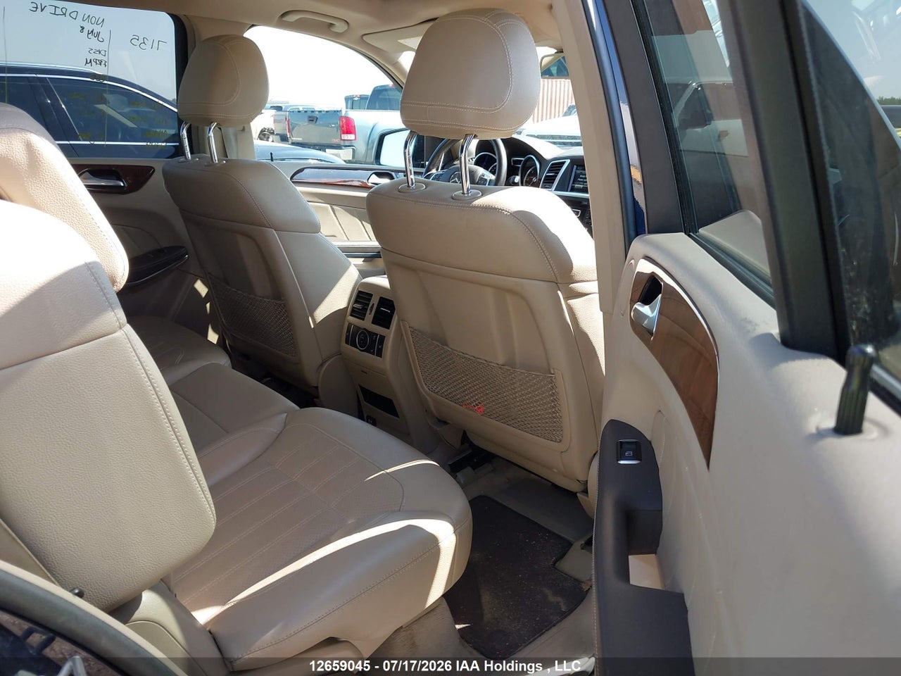 2014 MERCEDES BENZ GL 350 BLUETEC 4MATIC thumbnail 9