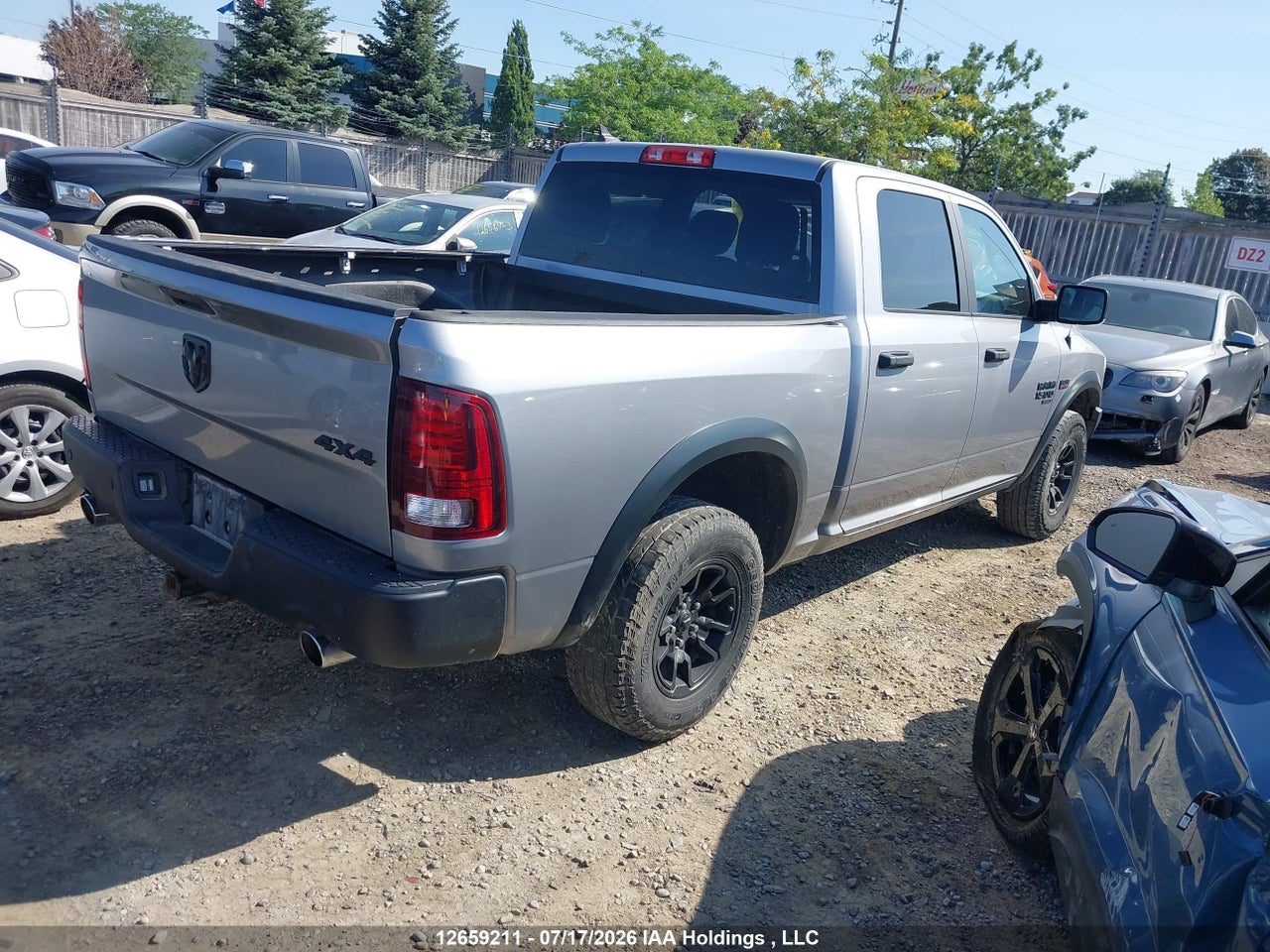 2021 RAM 1500 CLASSIC SLT thumbnail 5