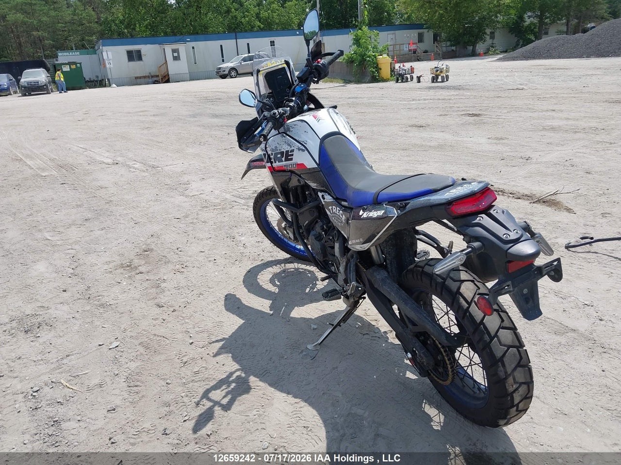 2025 YAMAHA XTZ690 thumbnail 4