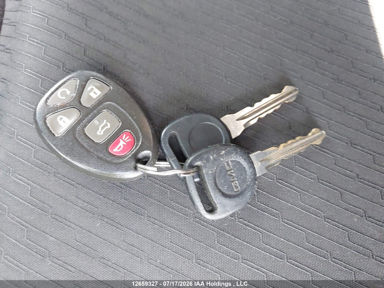 2014 GMC YUKON XL K1500 SLE thumbnail 12