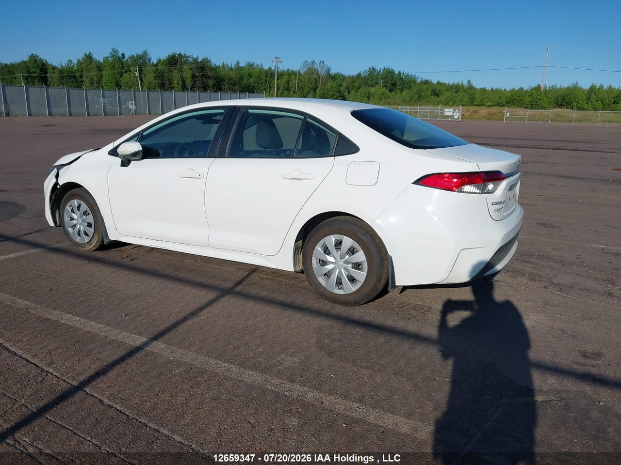 2021 TOYOTA COROLLA LE thumbnail 4