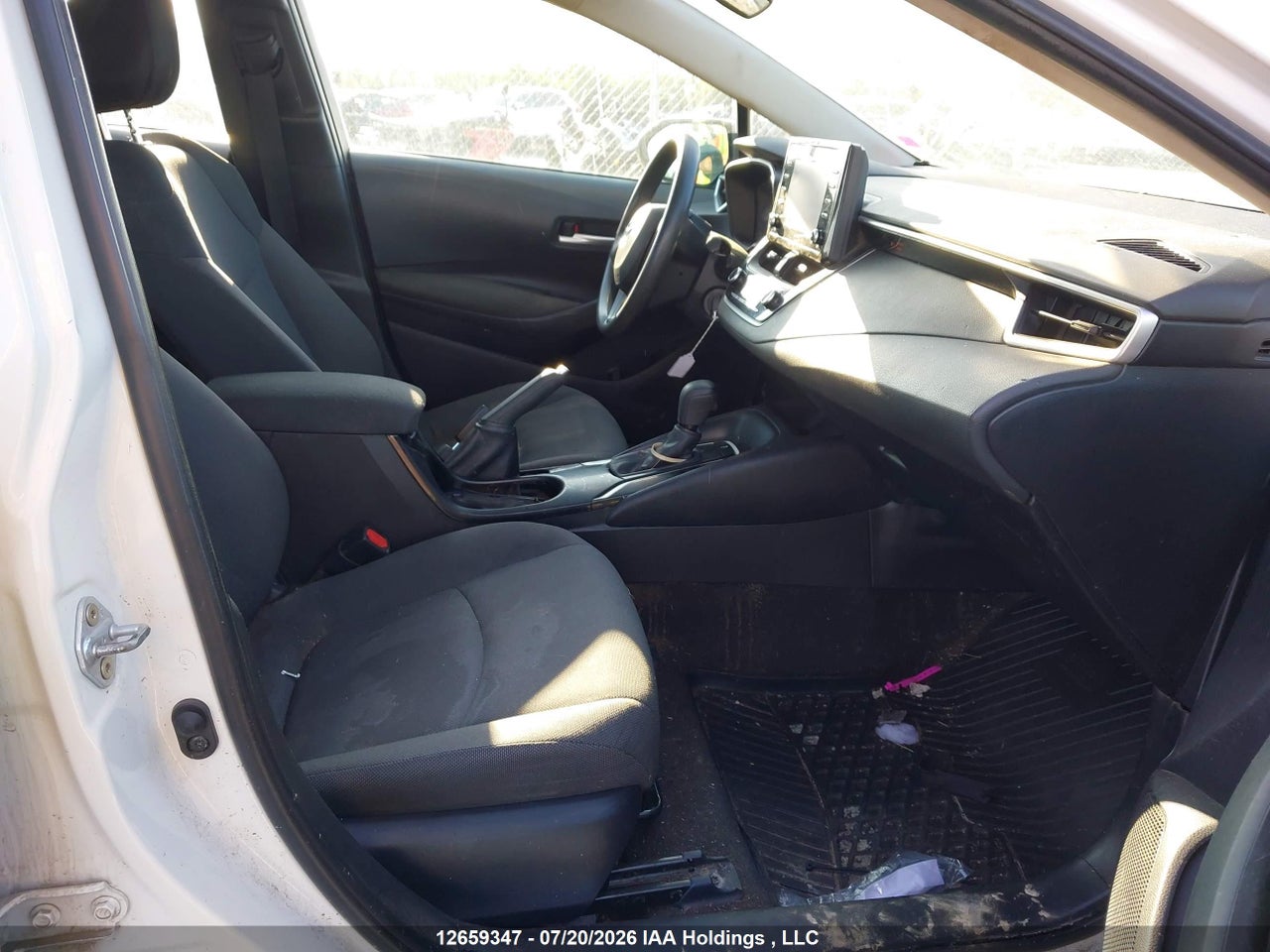 2021 TOYOTA COROLLA LE thumbnail 6