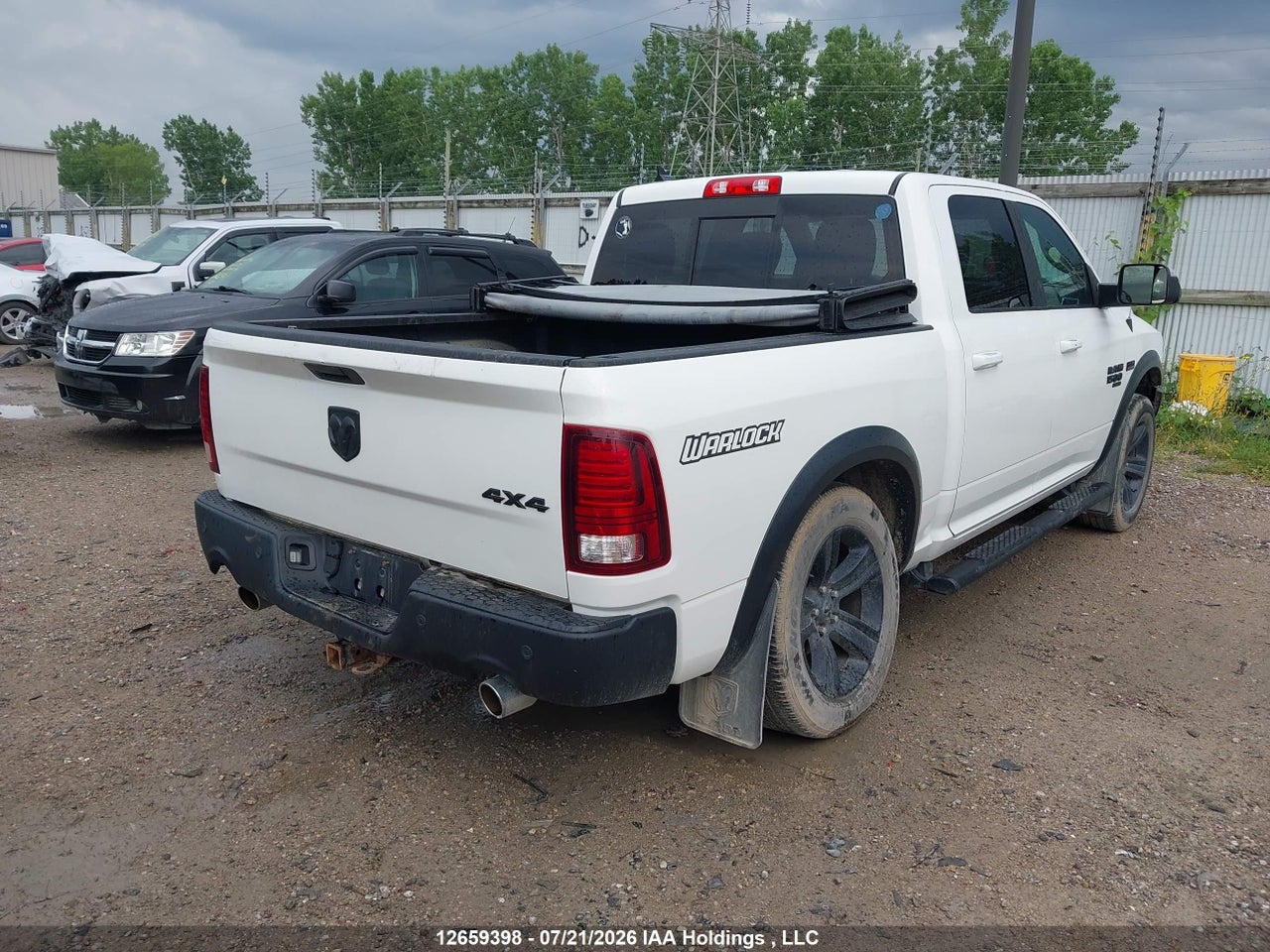 2021 RAM 1500 CLASSIC SLT thumbnail 5