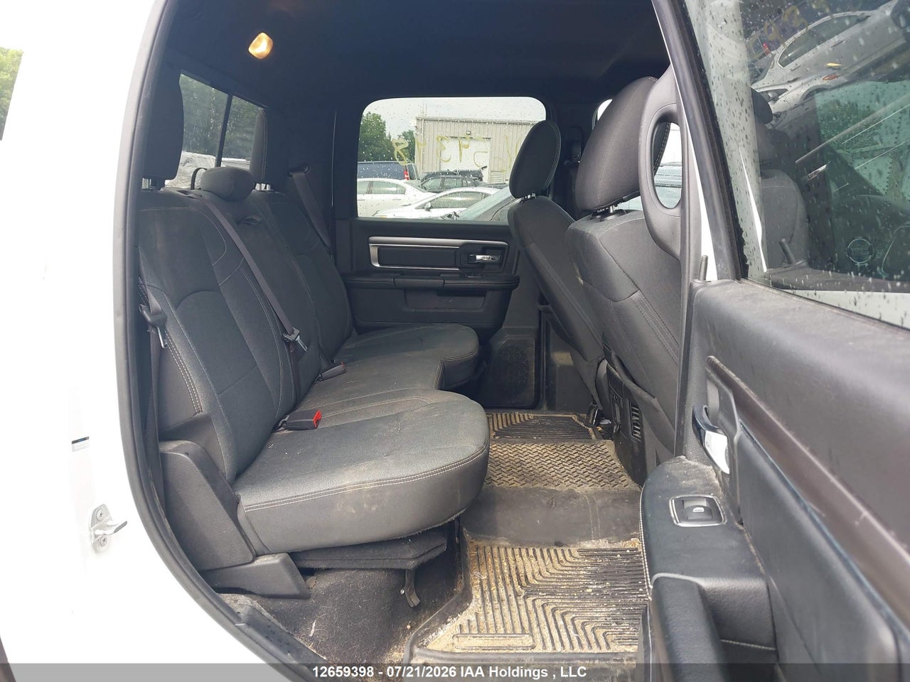 2021 RAM 1500 CLASSIC SLT thumbnail 9