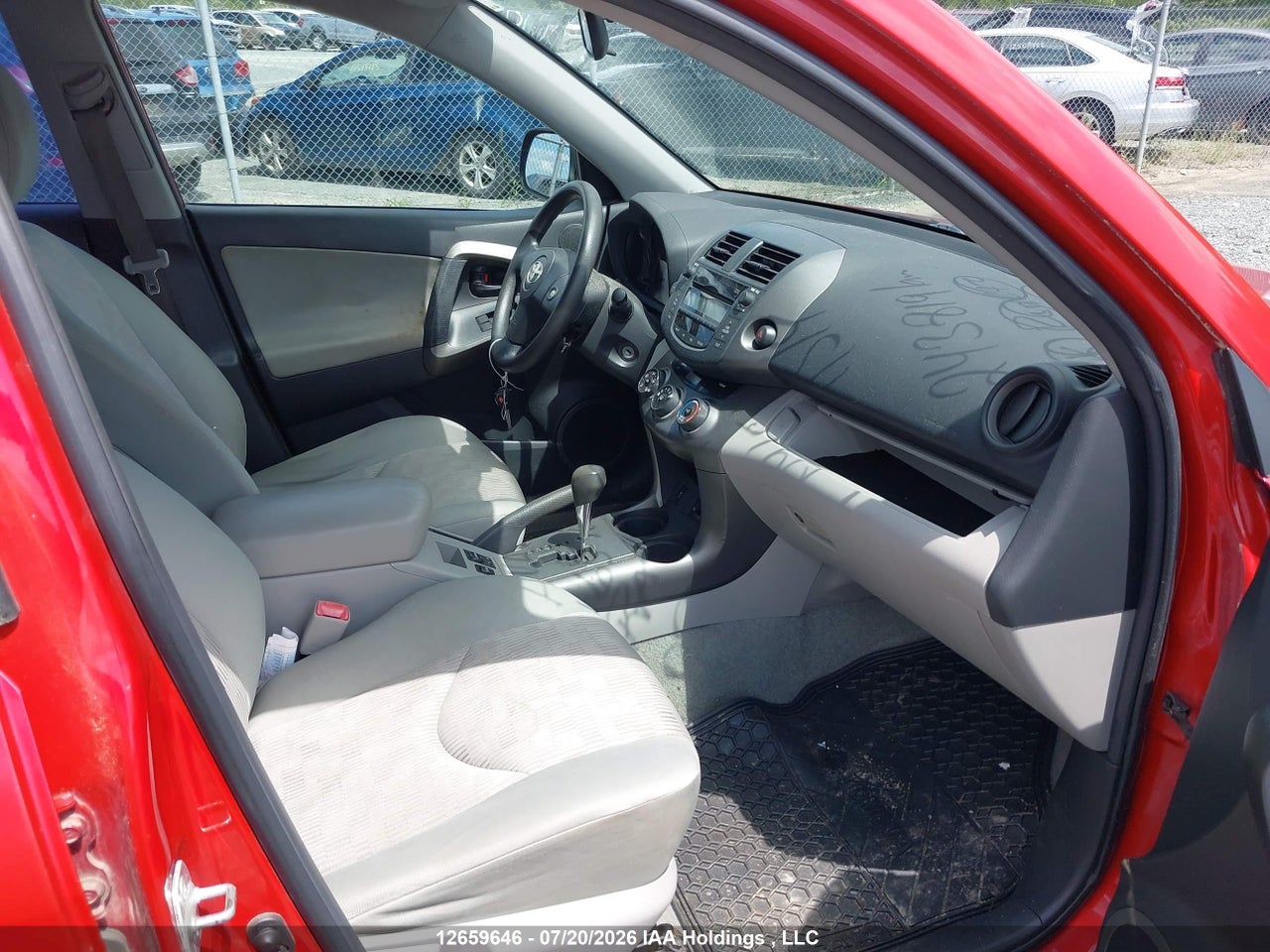 2011 TOYOTA RAV4 thumbnail 6
