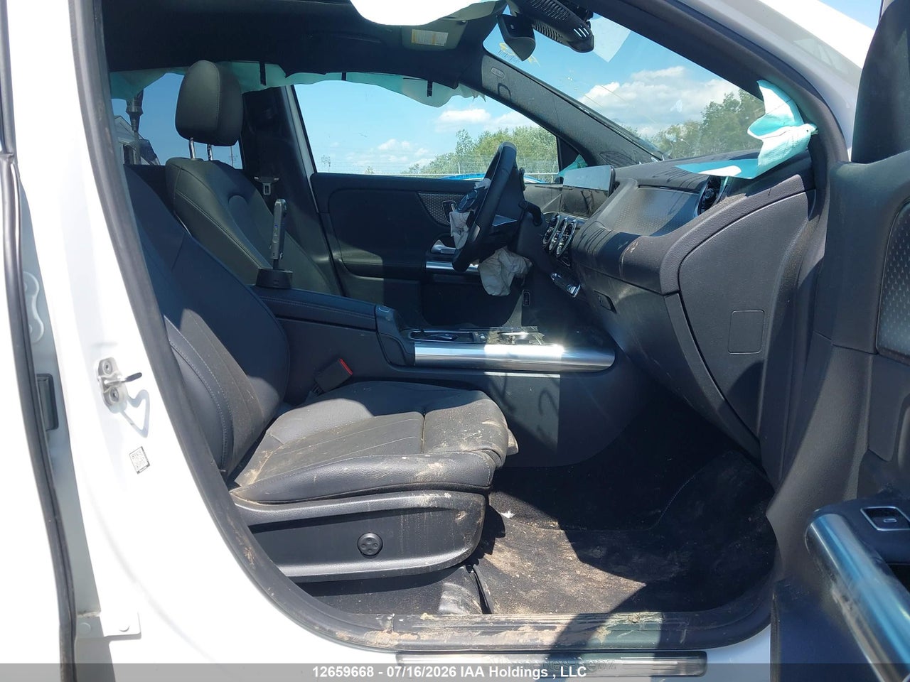2026 MERCEDES BENZ GLA 250 4MATIC thumbnail 6