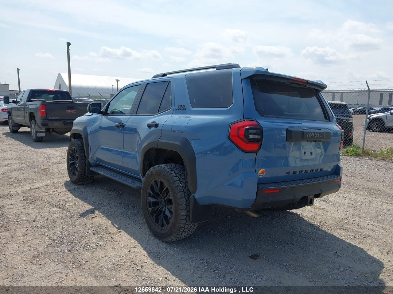 2025 TOYOTA 4RUNNER thumbnail 4