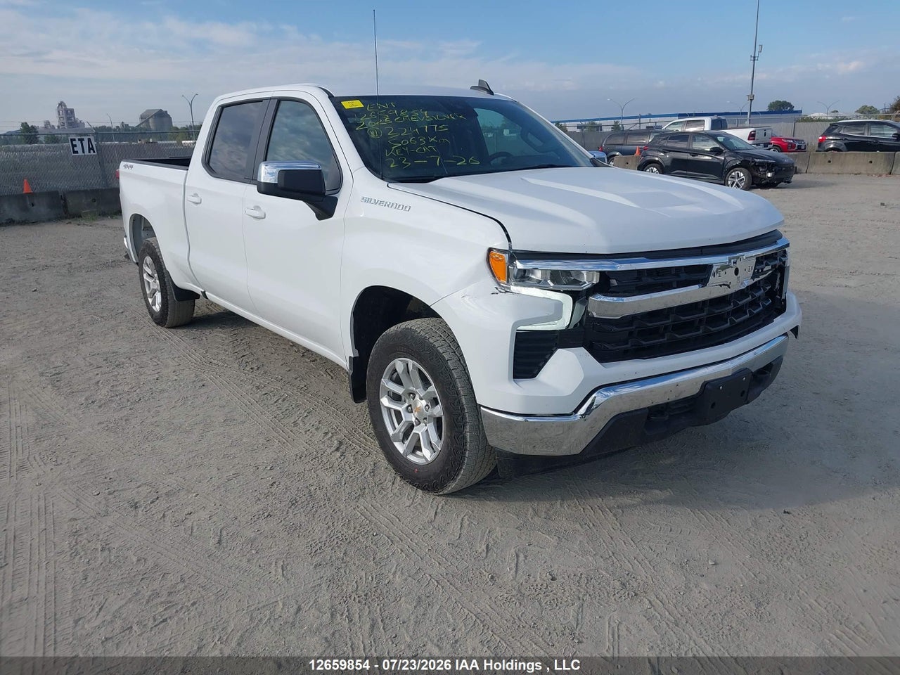 2026 CHEVROLET SILVERADO K1500 LT thumbnail 2
