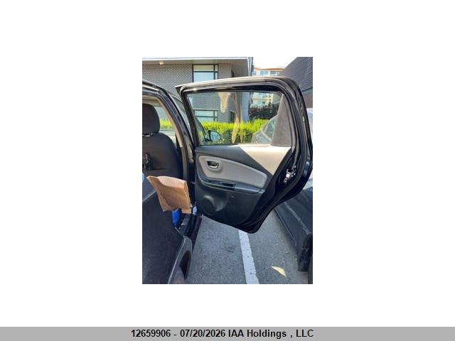 2016 TOYOTA YARIS L/LE/SE thumbnail 11