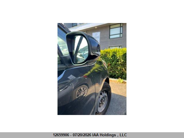 2016 TOYOTA YARIS L/LE/SE thumbnail 5