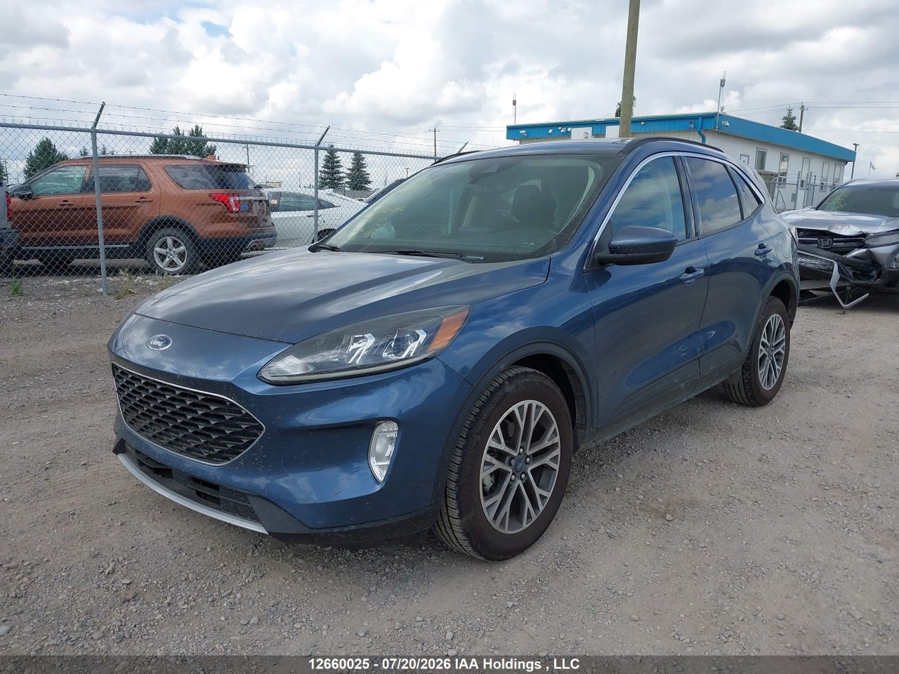 2020 FORD ESCAPE SEL thumbnail 3