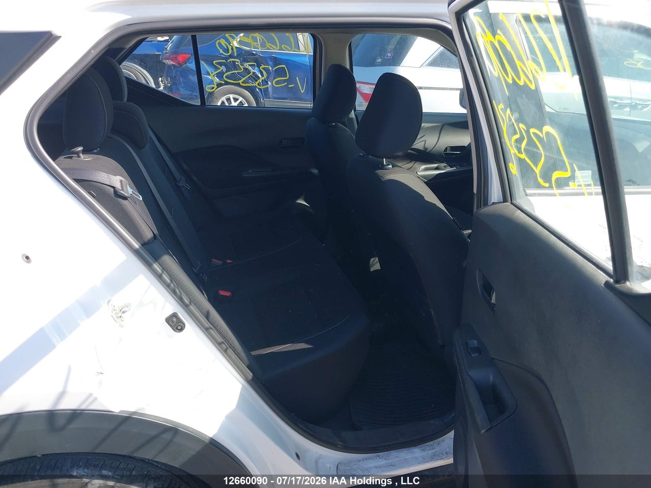 2021 NISSAN KICKS S thumbnail 9