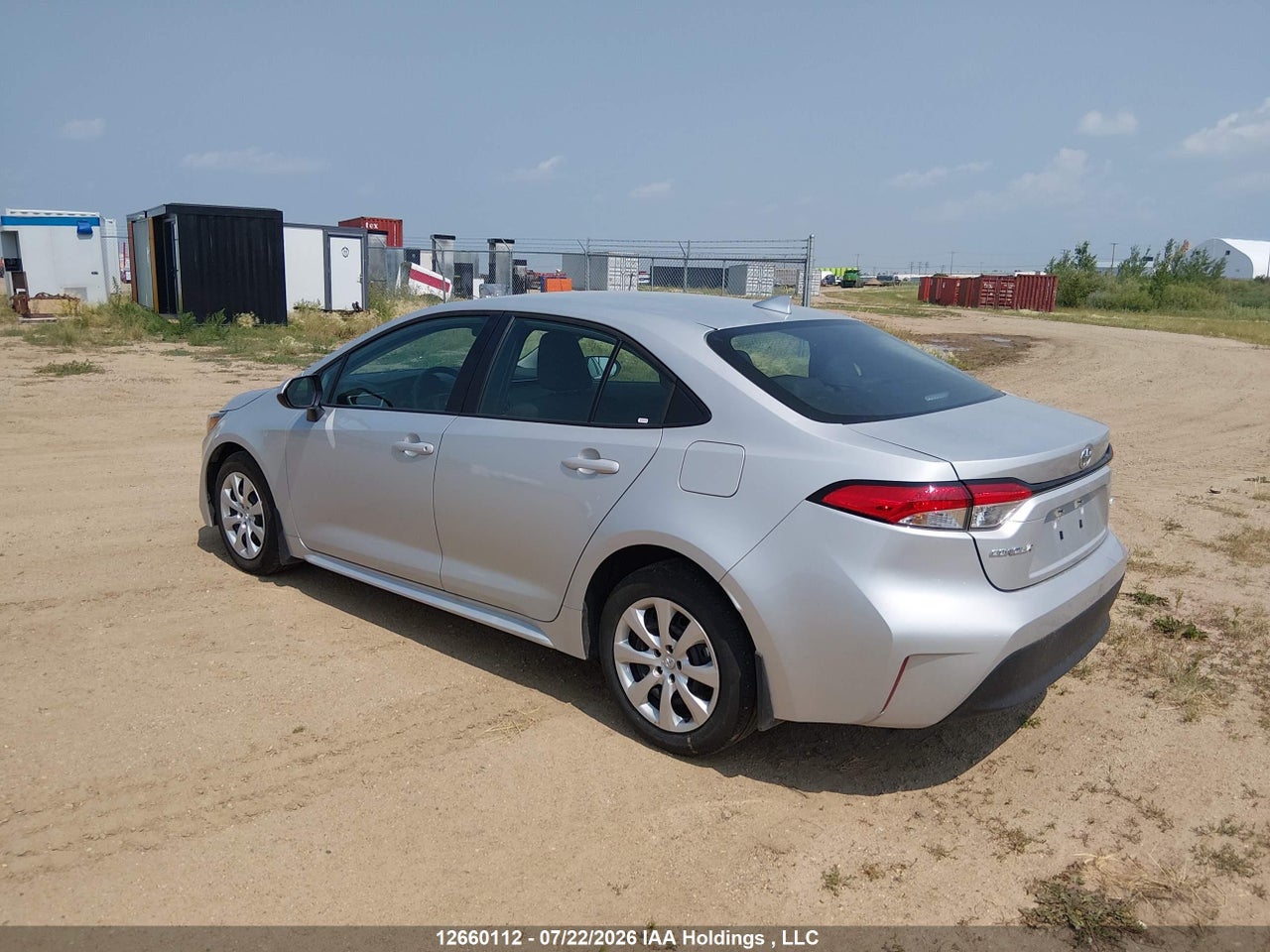 2026 TOYOTA COROLLA LE thumbnail 4