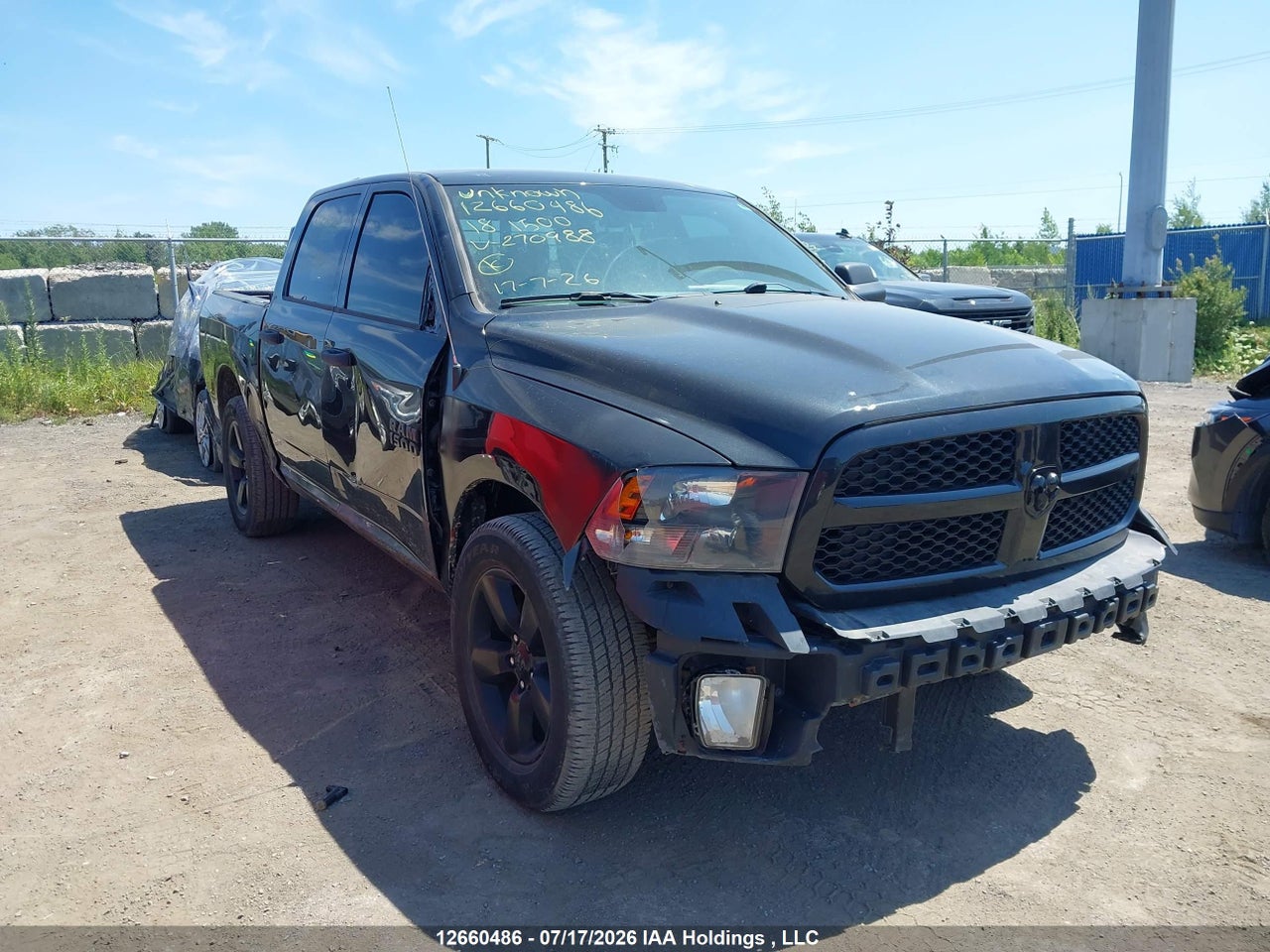 2018 RAM 1500 ST thumbnail 2