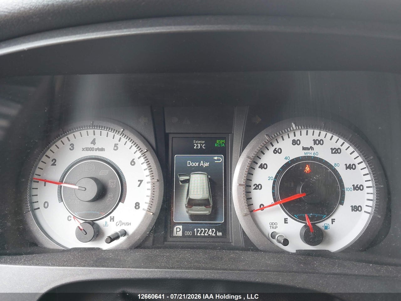 2019 TOYOTA SIENNA SE 8-PASSENGER thumbnail 8