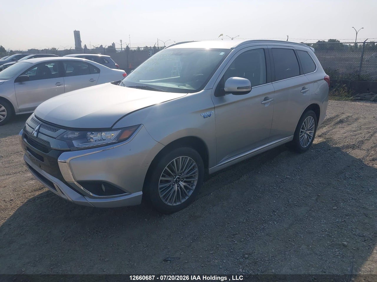 2020 MITSUBISHI OUTLANDER SEL/GT/FE thumbnail 3