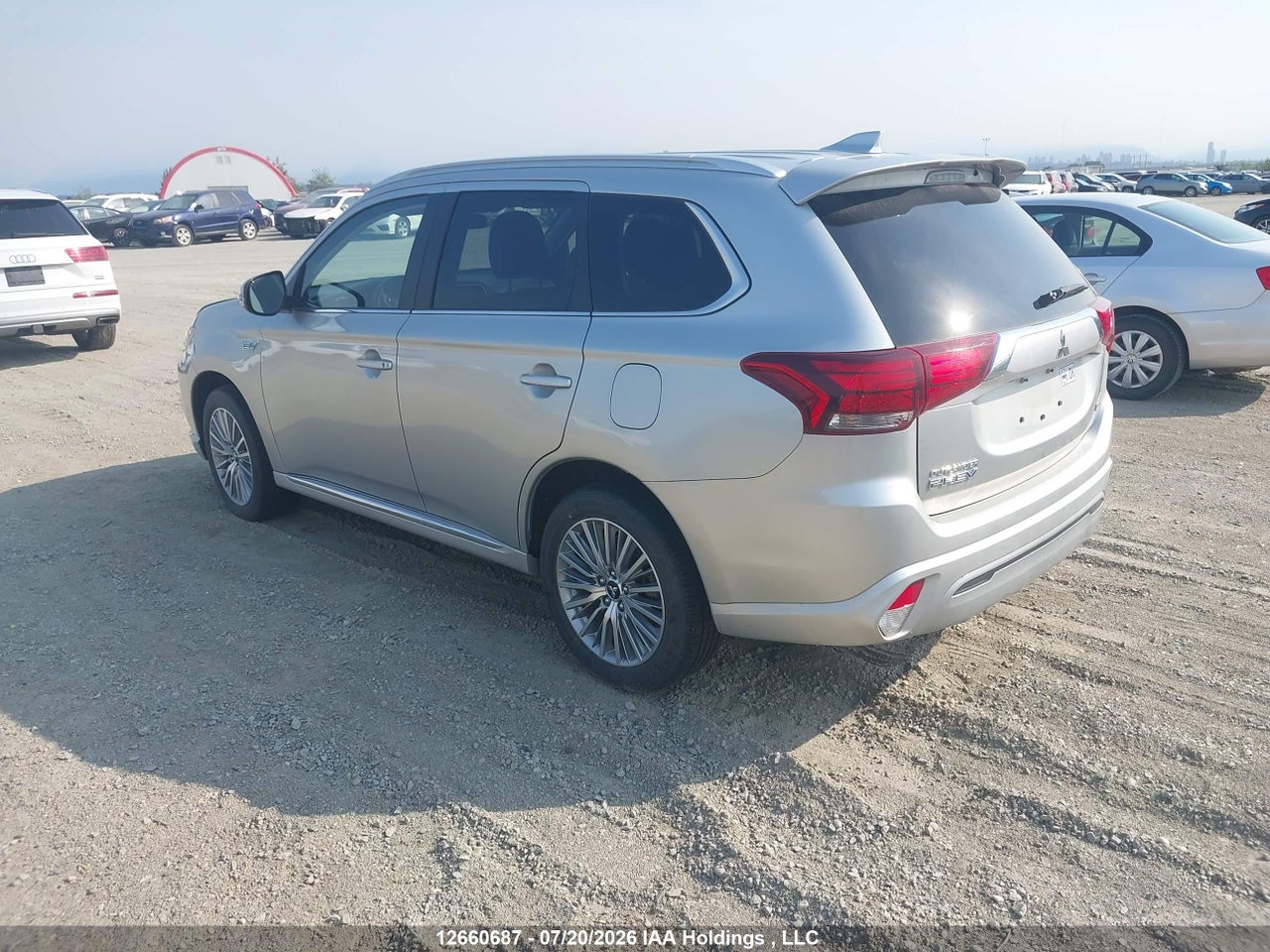 2020 MITSUBISHI OUTLANDER SEL/GT/FE thumbnail 4