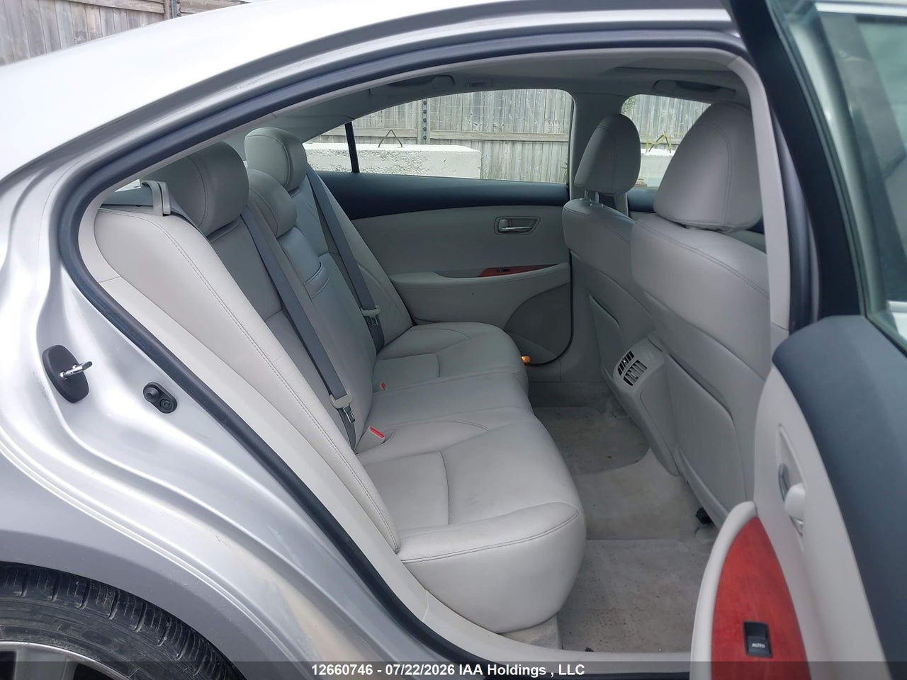 2009 LEXUS ES 350 thumbnail 9